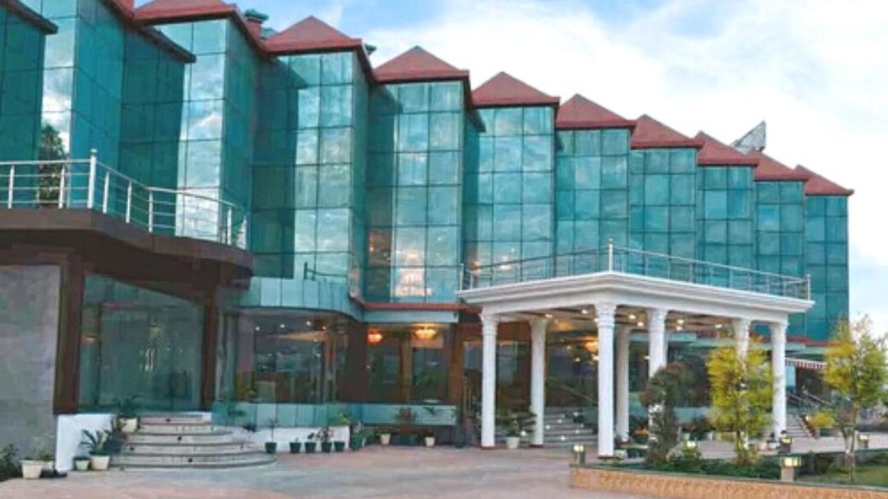 Hotel Padmini Palace Rani Pokhri Exterior photo